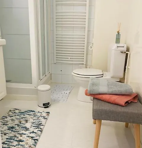 Apartment Chez Virginie Agreable Centre Parking Rouen